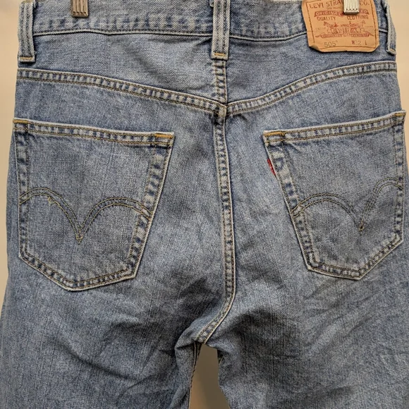 Levi's Denim Jorts - Picture 7 of 7